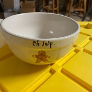 Rae dunn mixing bowl